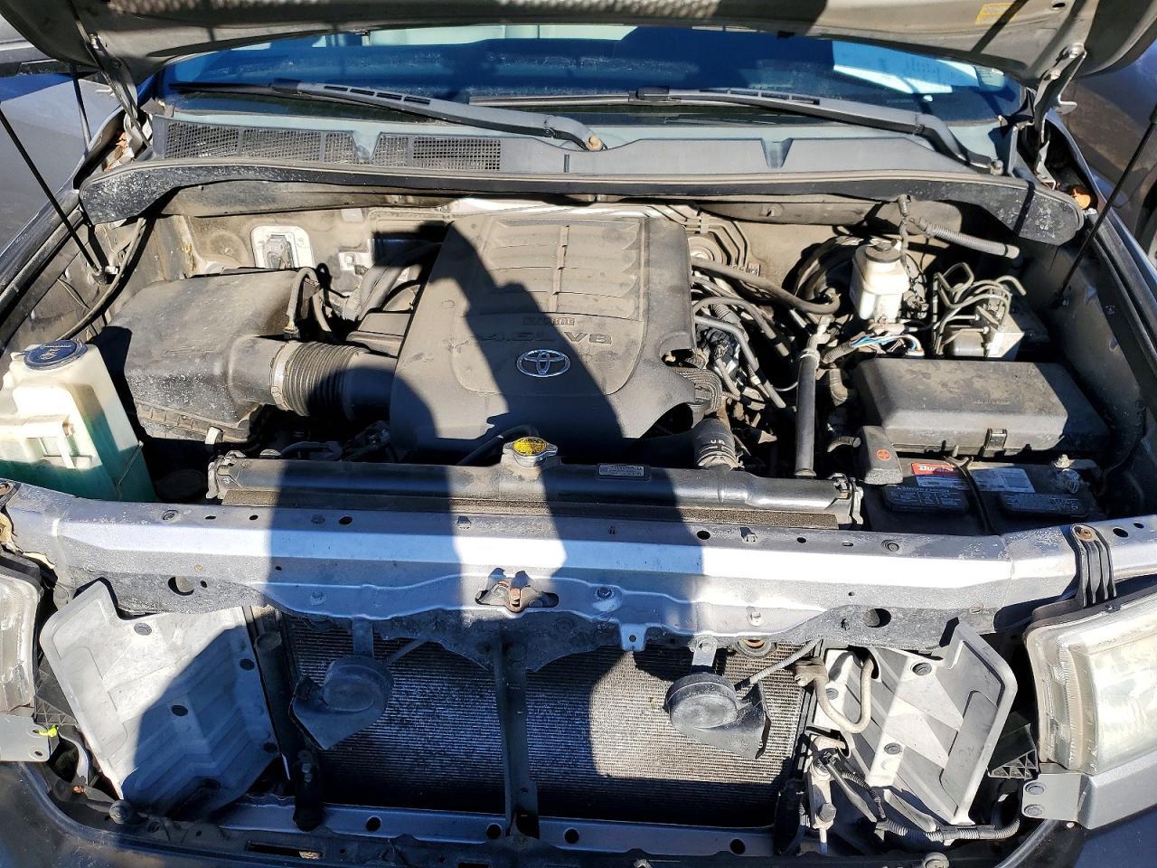 2012 TOYOTA TUNDRA