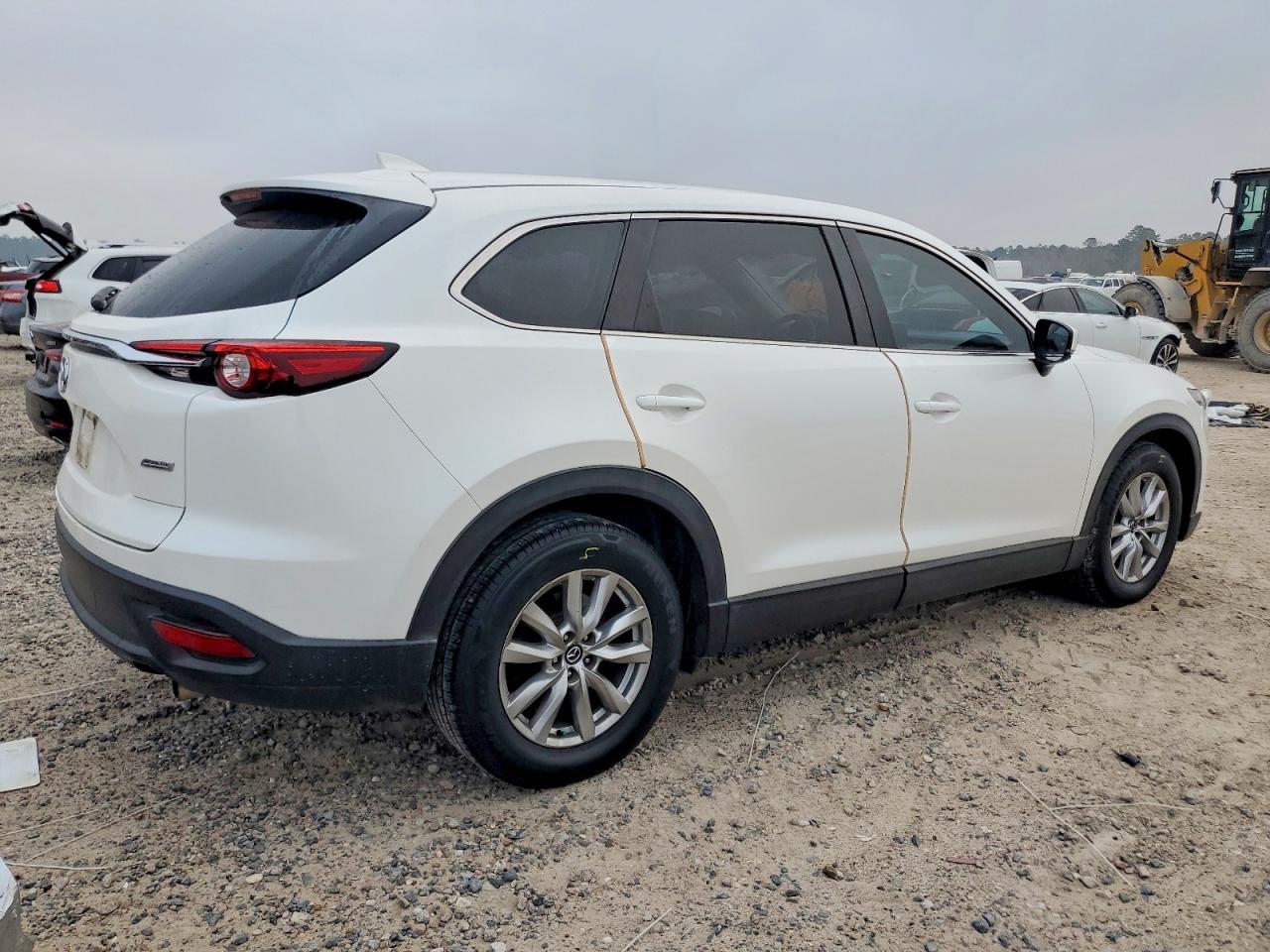 2016 MAZDA CX-9