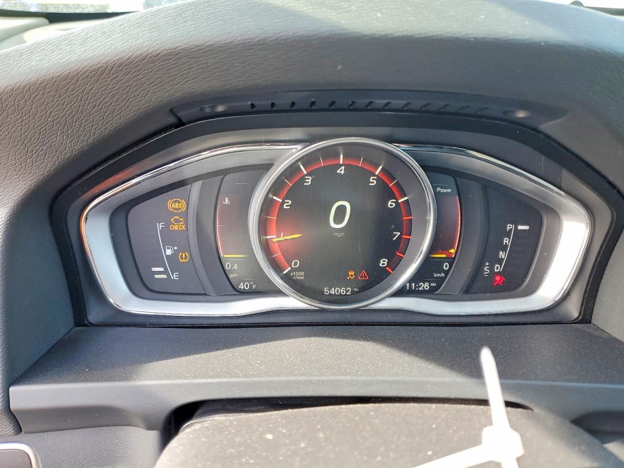 2018 VOLVO S60