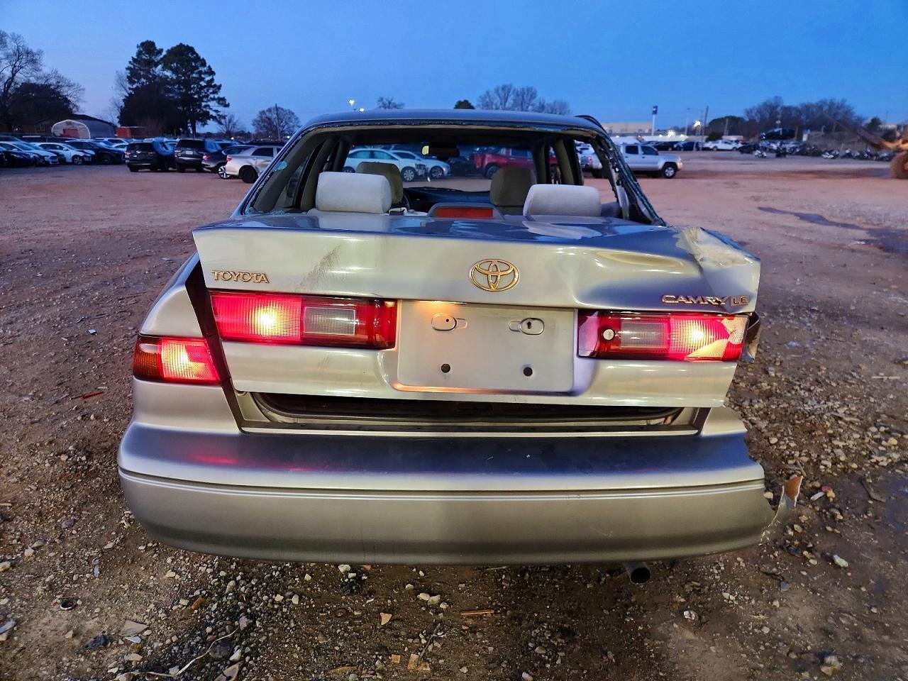 1998 TOYOTA CAMRY