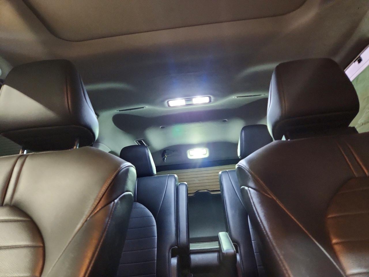 2020 TOYOTA HIGHLANDER
