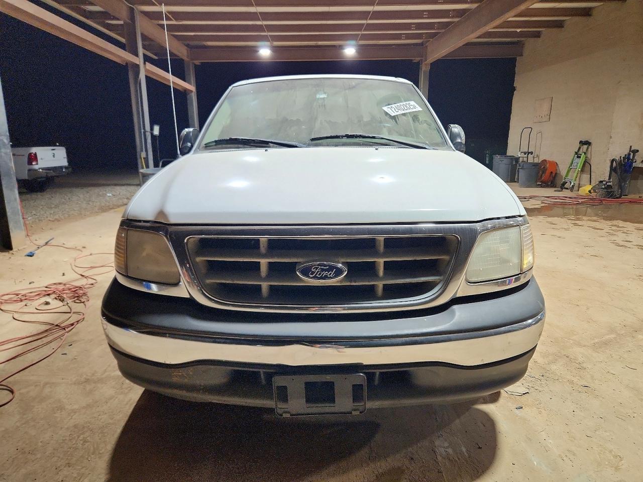 2000 FORD F-150