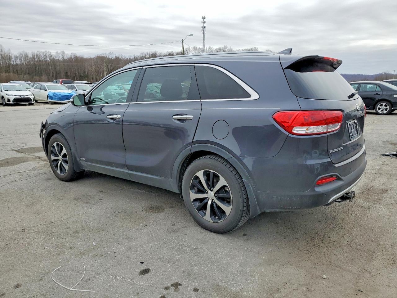 2016 KIA SORENTO