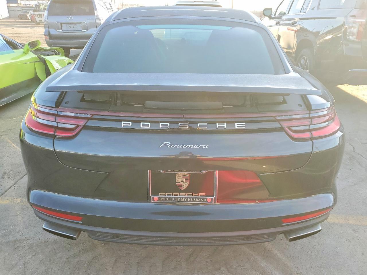 2017 PORSCHE Panamera