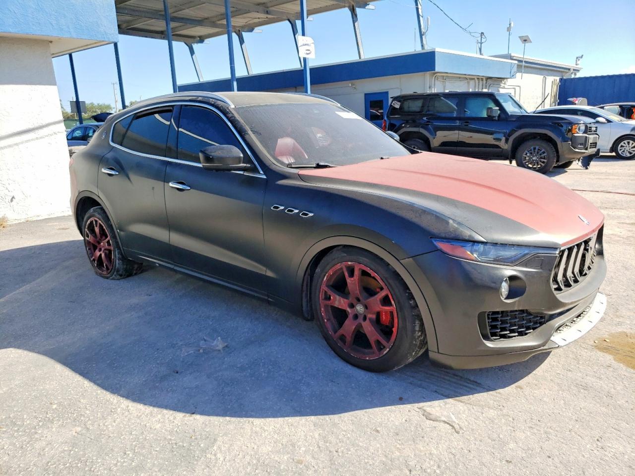2017 MASERATI Levante