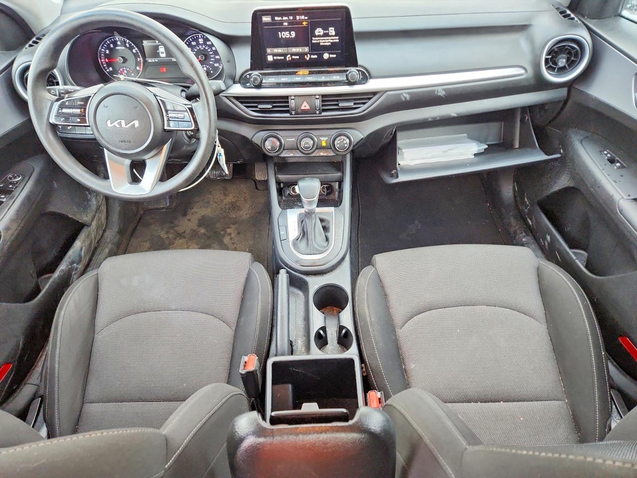 2023 KIA FORTE