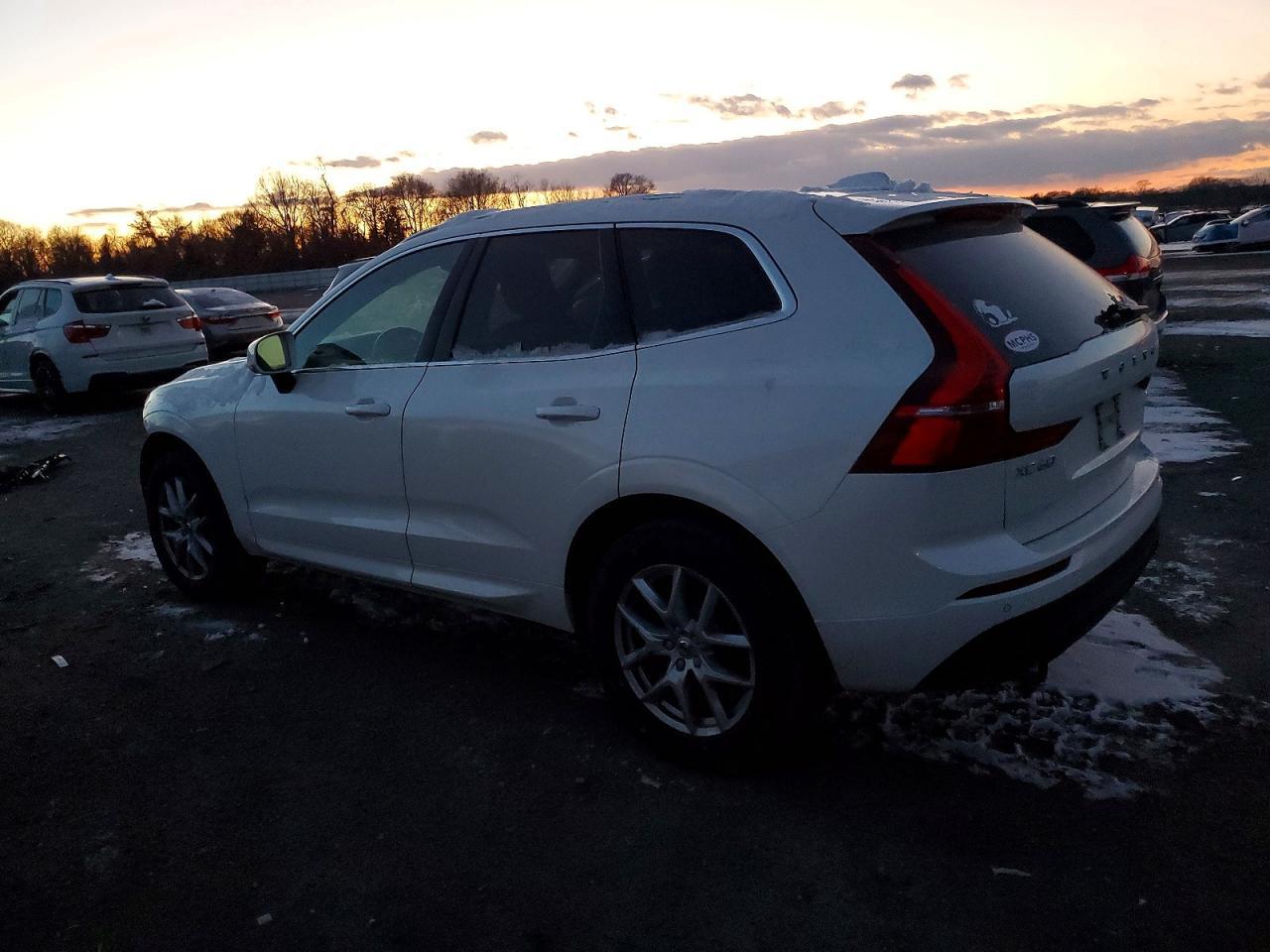 2020 VOLVO XC60