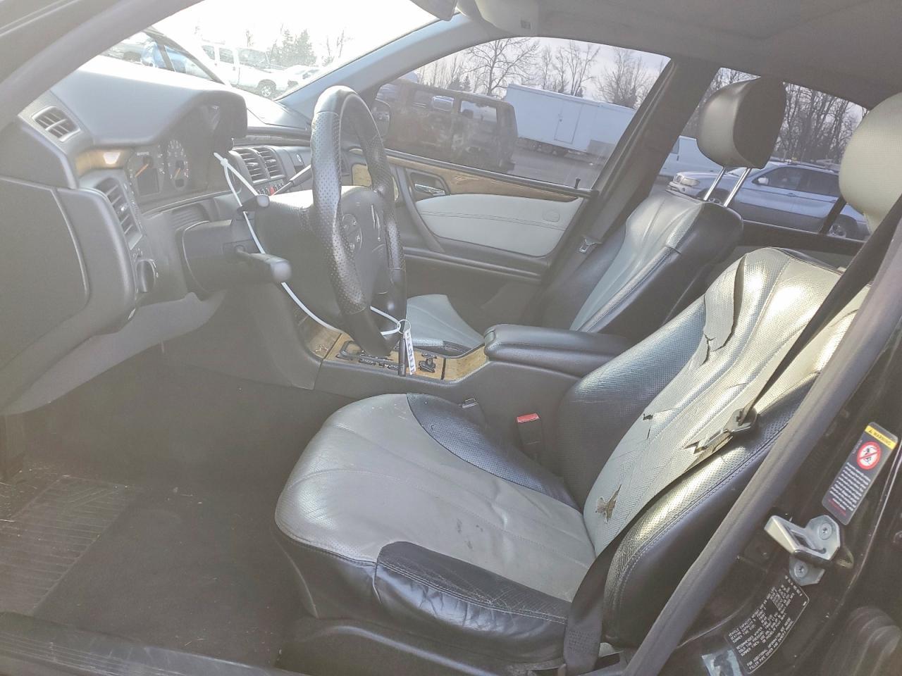 2001 MERCEDES-BENZ E-Class