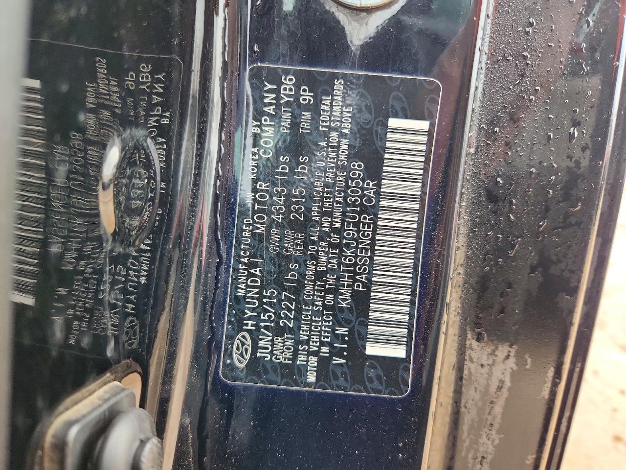 2015 HYUNDAI GENESIS