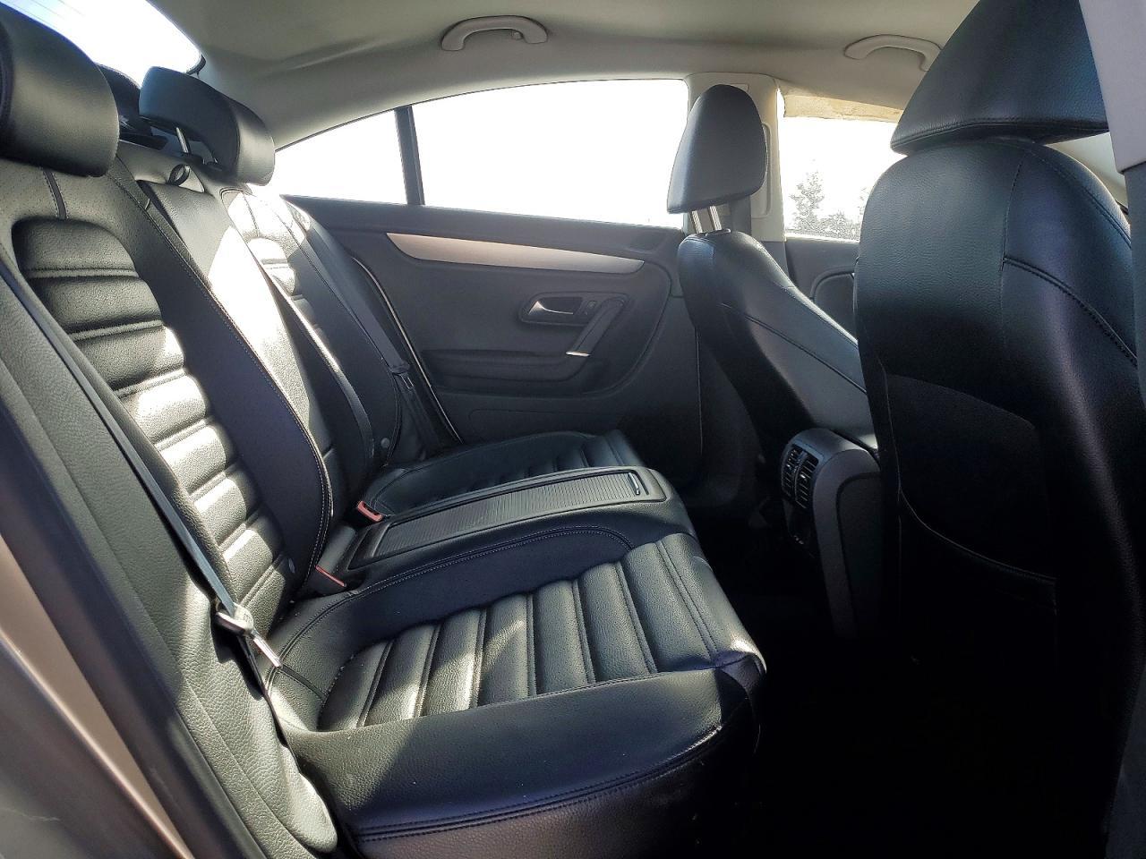 2011 VOLKSWAGEN CC