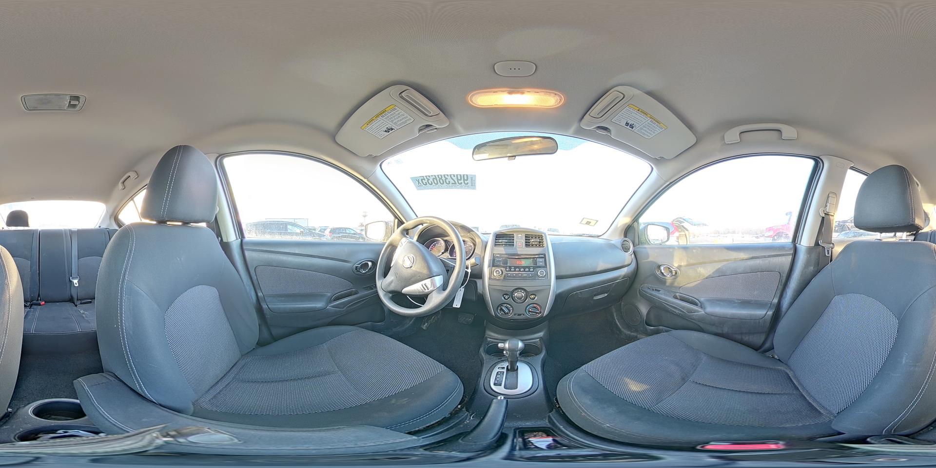2015 NISSAN VERSA