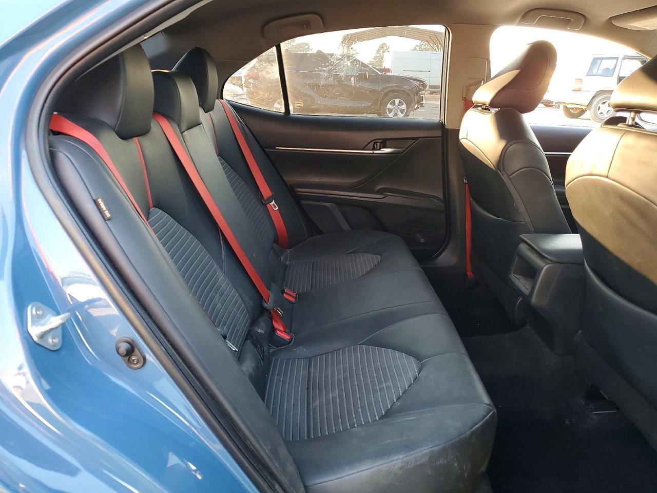 2022 TOYOTA CAMRY