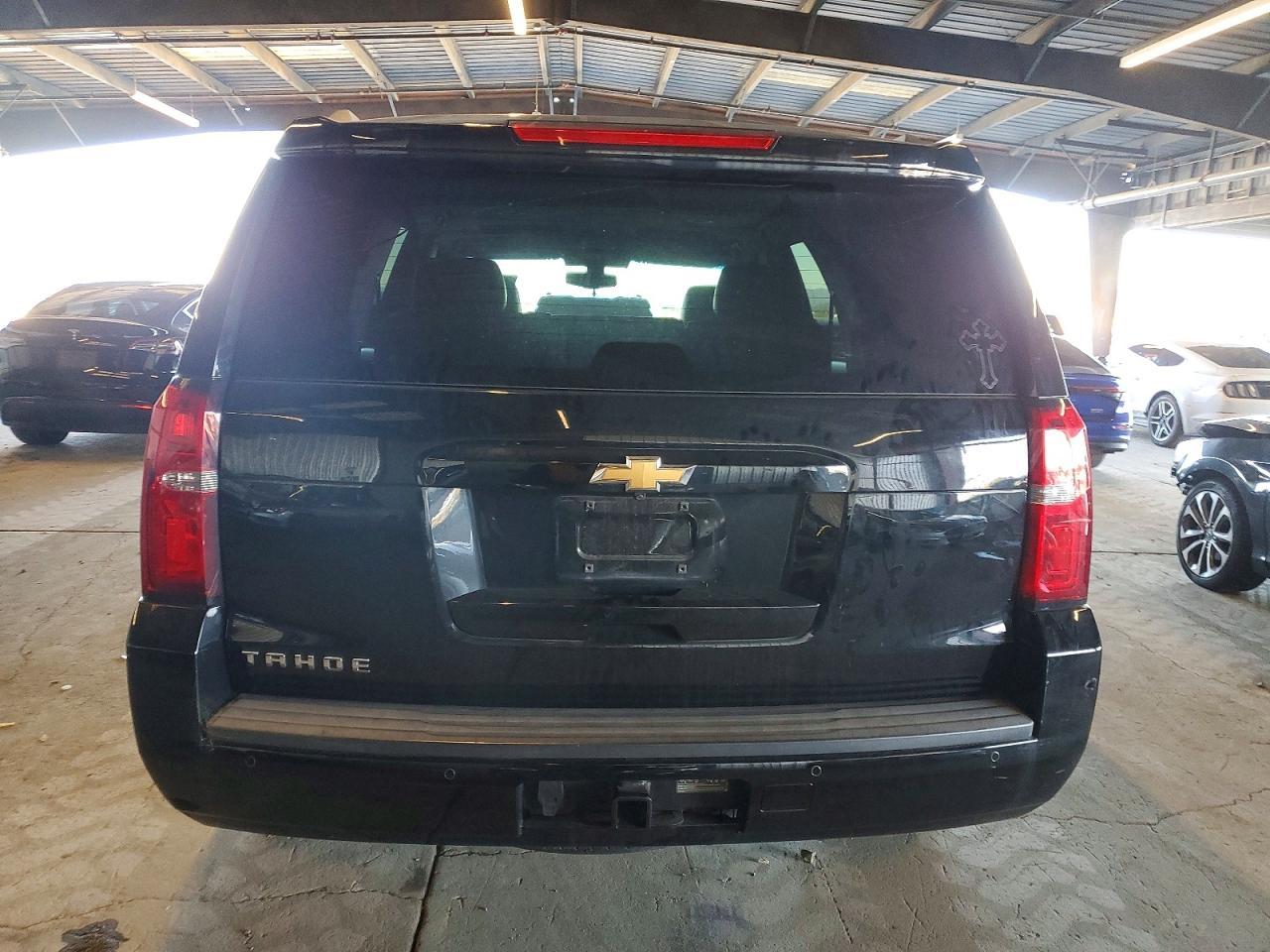 2016 CHEVROLET Tahoe