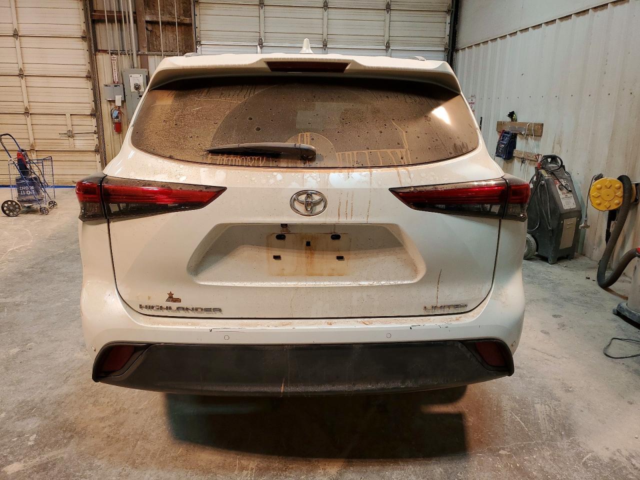 2020 TOYOTA HIGHLANDER