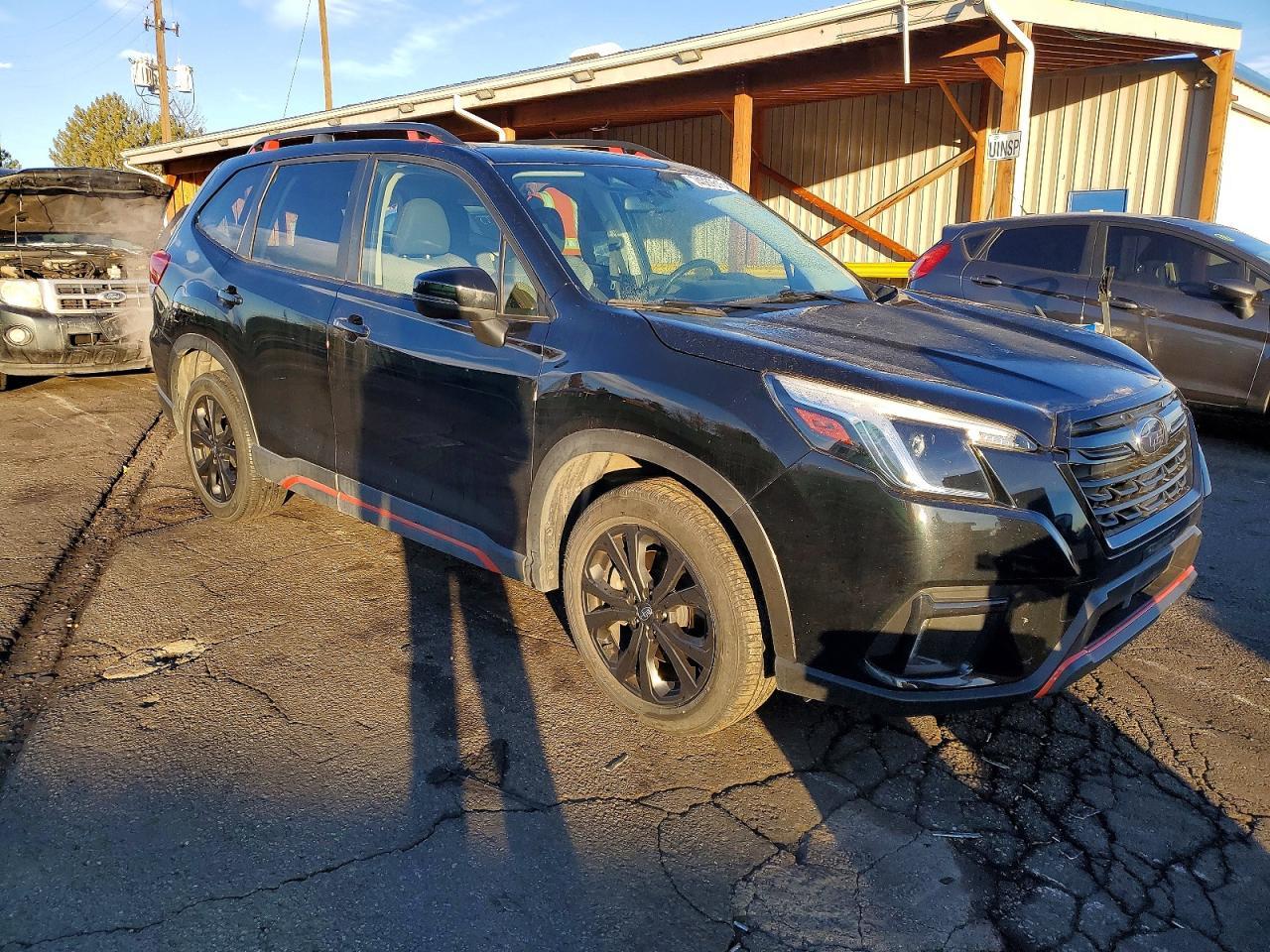 2023 SUBARU FORESTER