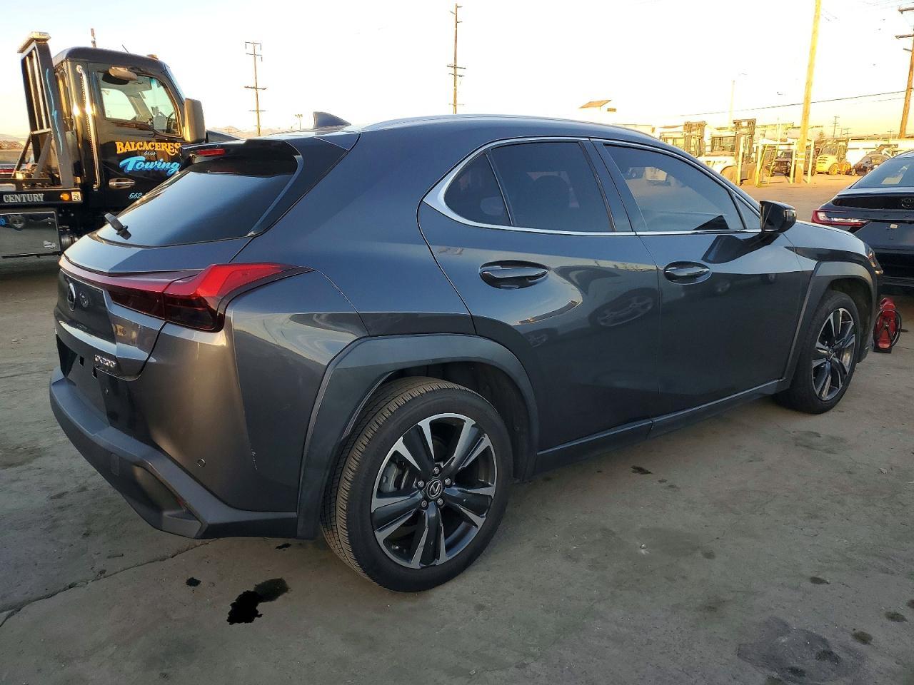 2022 LEXUS UX 200