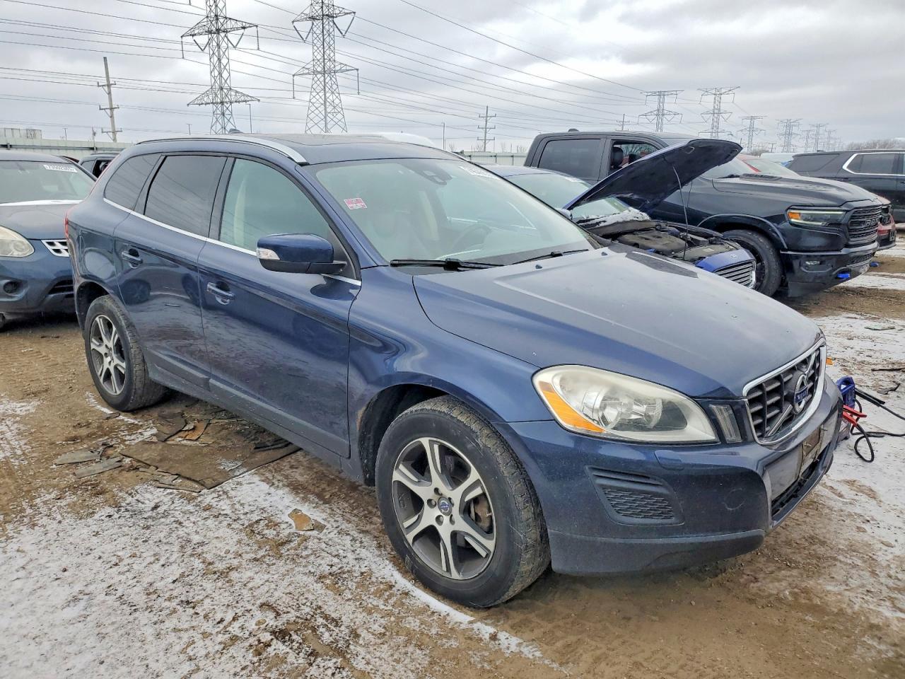 2013 VOLVO XC60