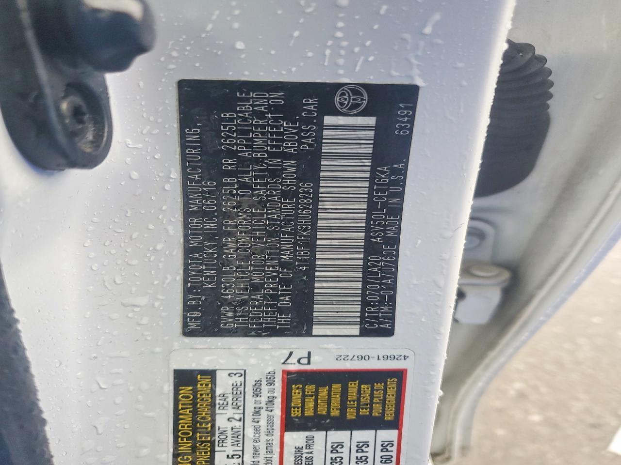 2017 TOYOTA CAMRY