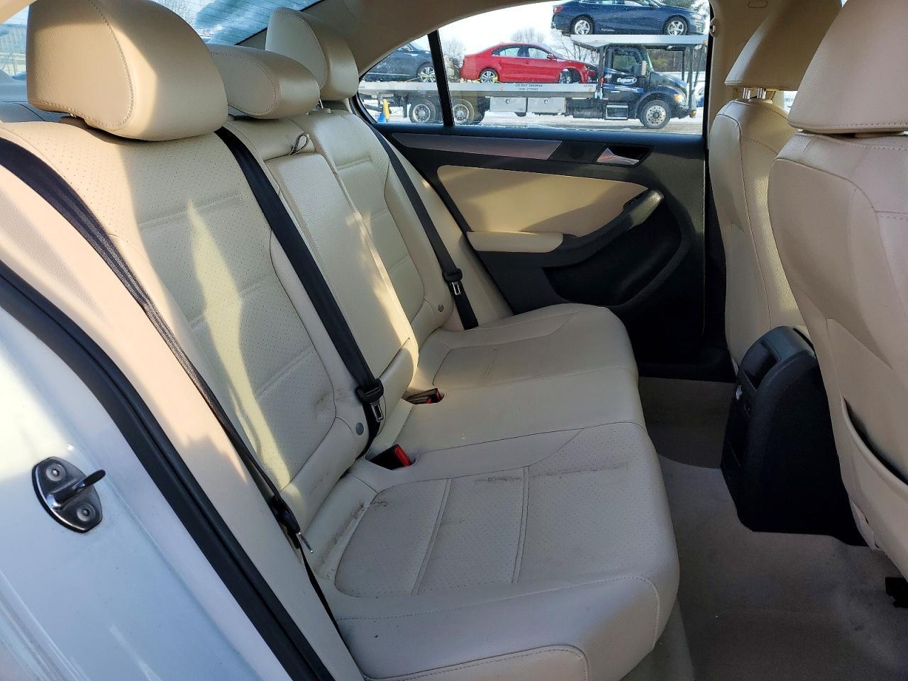 2014 VOLKSWAGEN JETTA