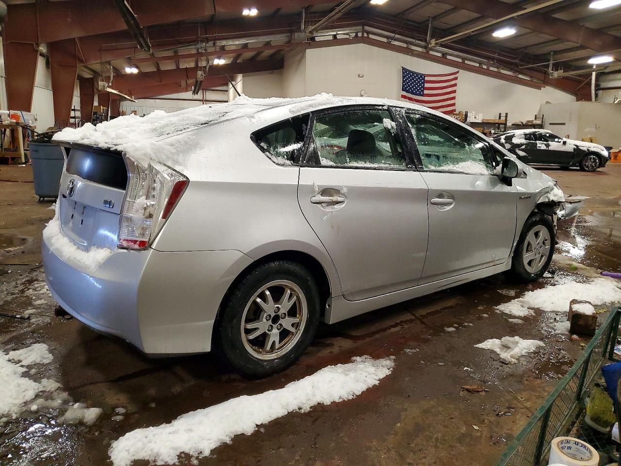 2011 TOYOTA PRIUS