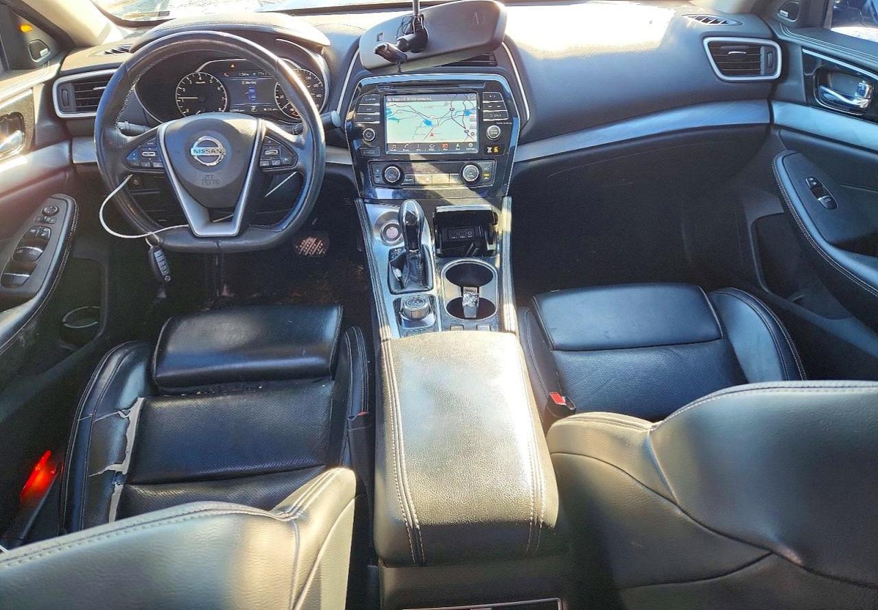2017 NISSAN Maxima
