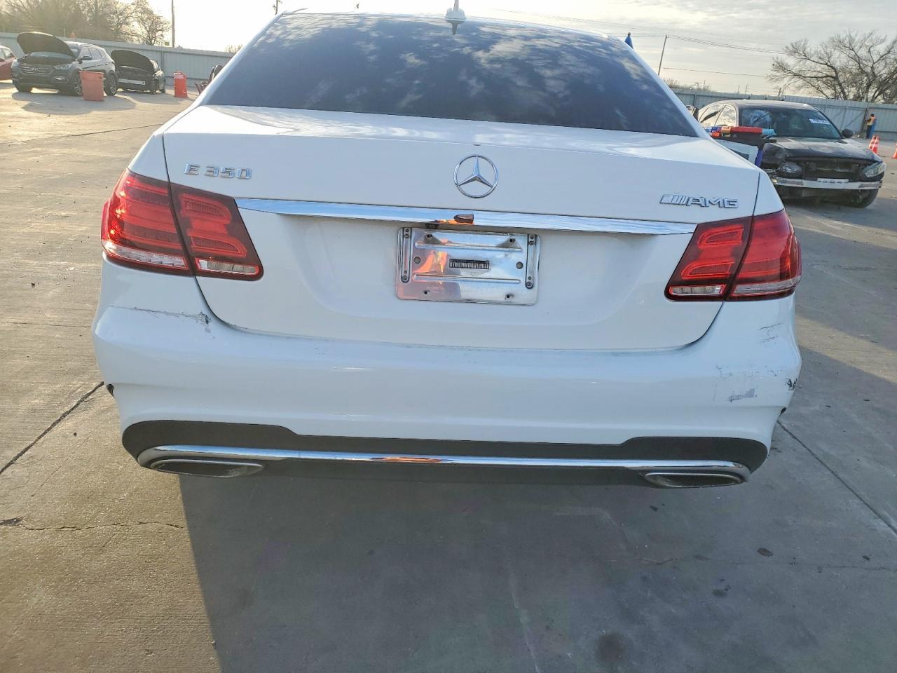 2015 MERCEDES-BENZ E-Class