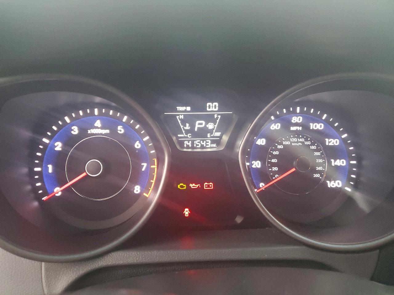 2016 HYUNDAI ELANTRA