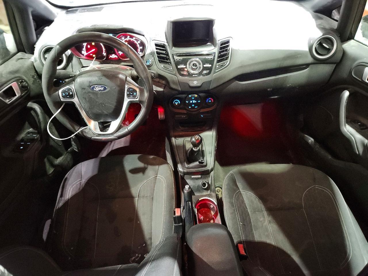 2017 FORD Fiesta