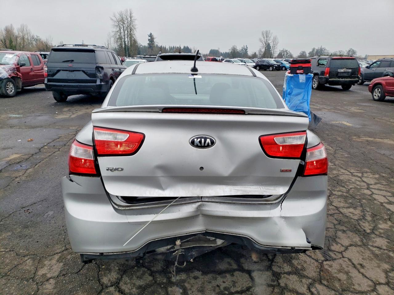 2013 KIA RIO