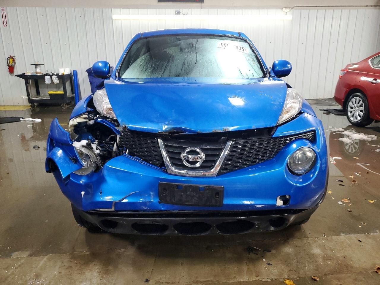 2011 NISSAN Juke