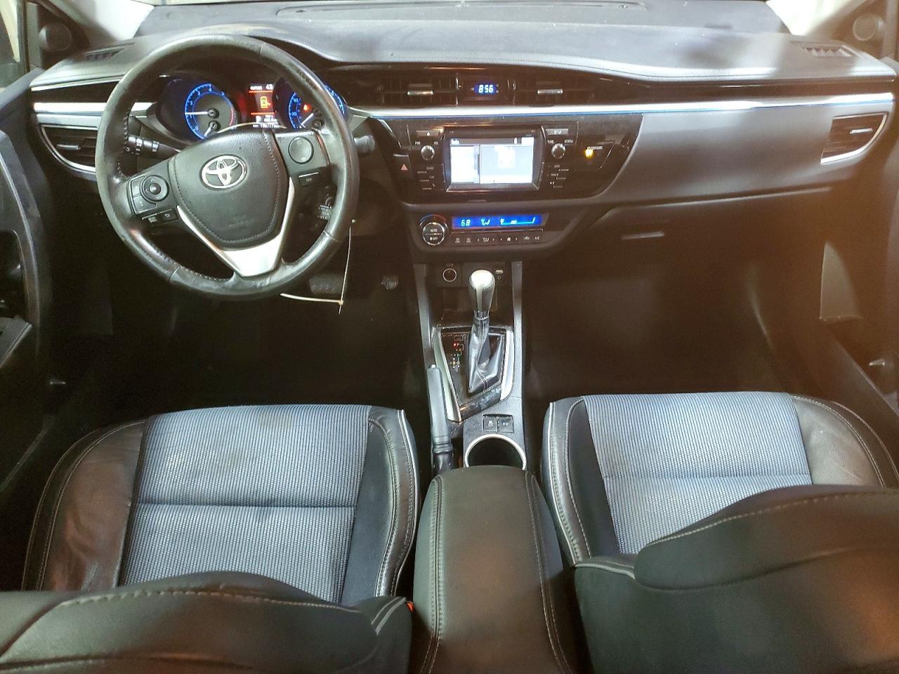 2015 TOYOTA COROLLA