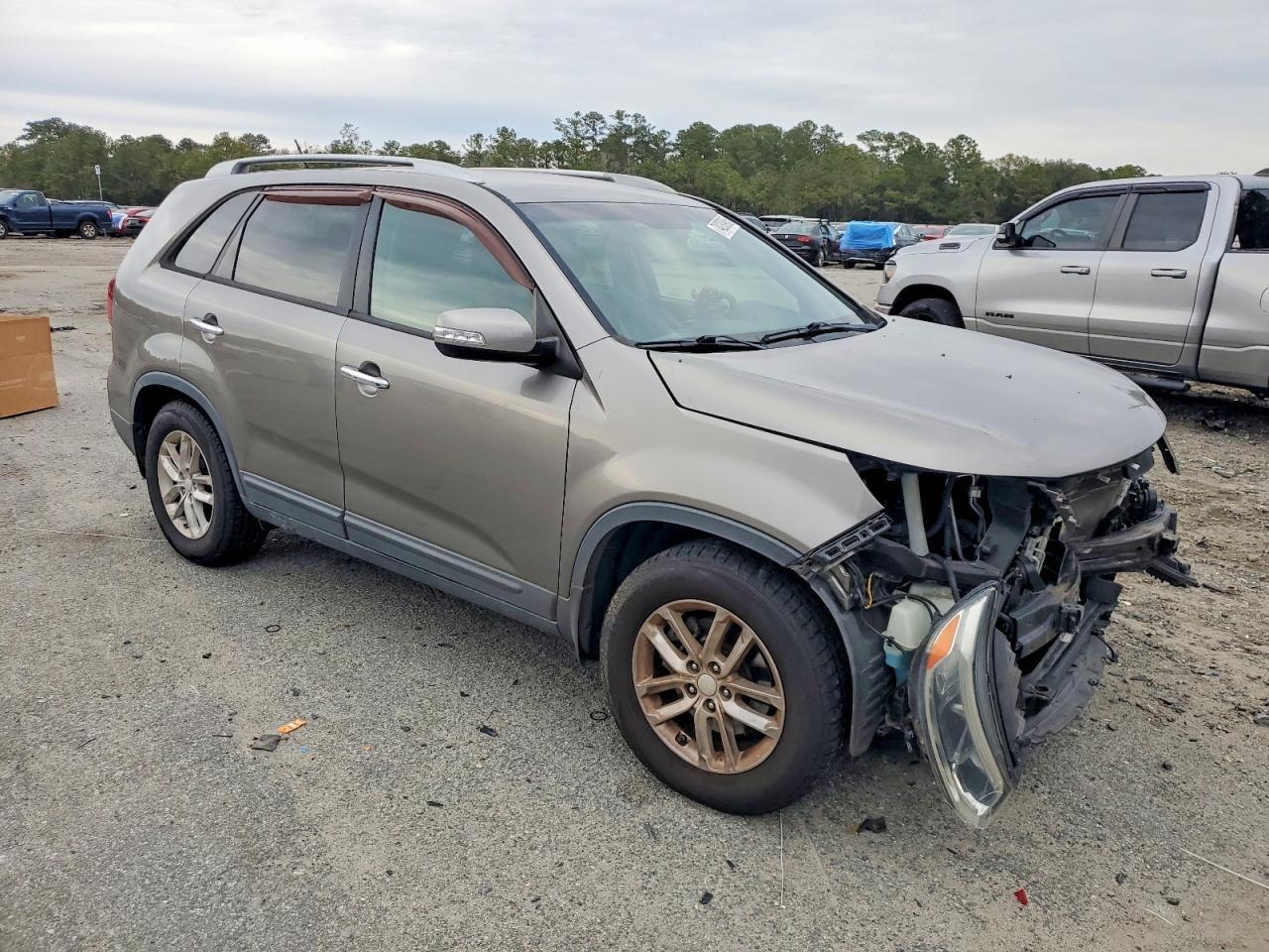 2015 KIA SORENTO