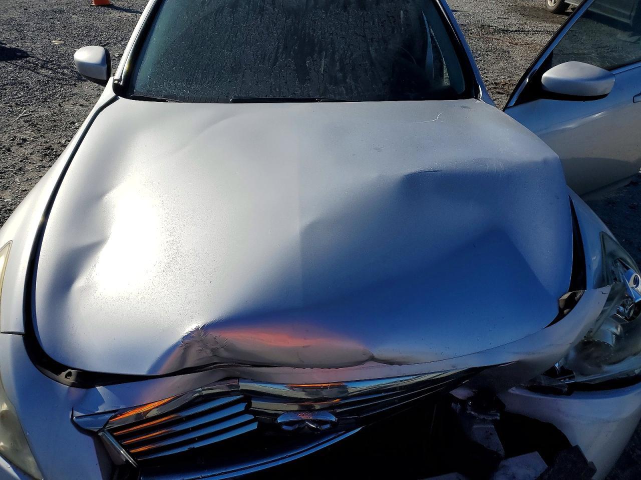 2012 INFINITI G37