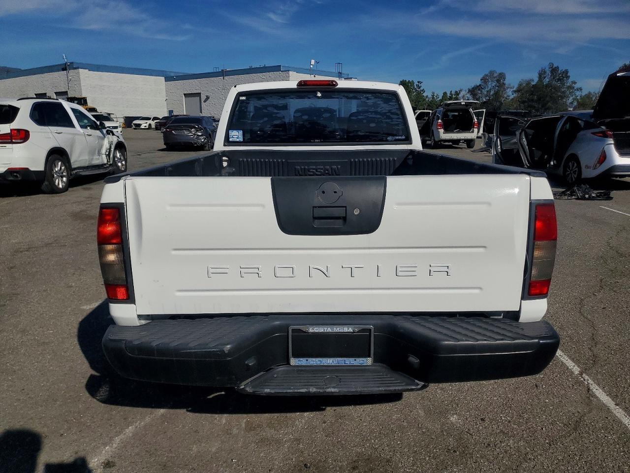 2001 NISSAN Frontier
