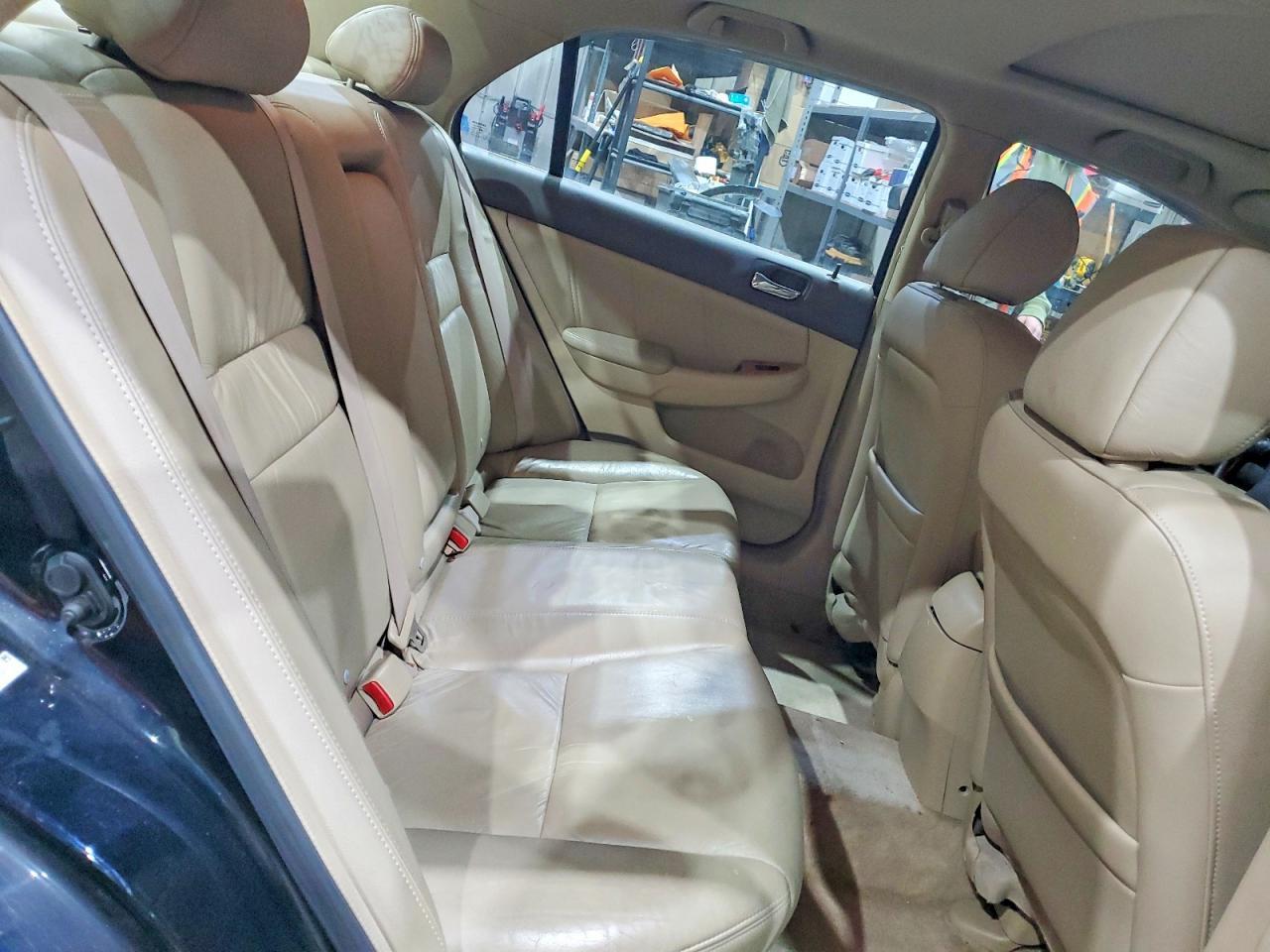 2004 HONDA ACCORD