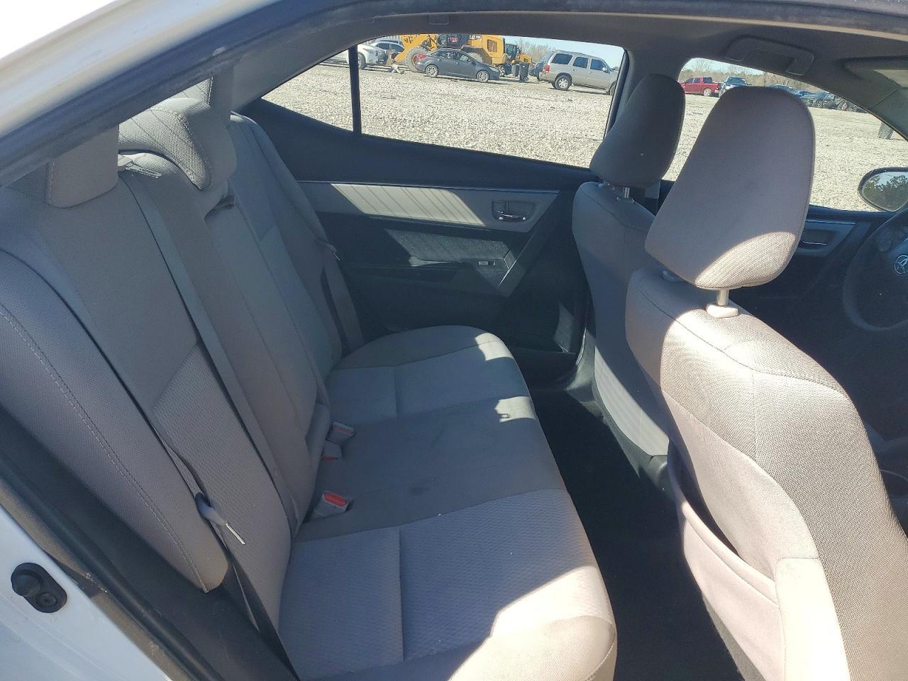 2016 TOYOTA COROLLA