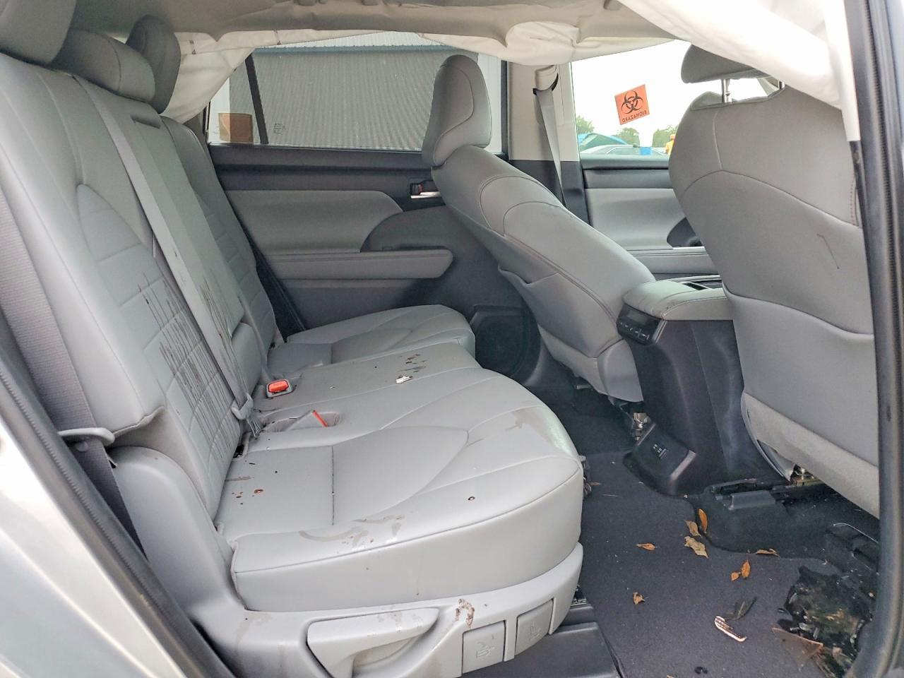 2020 TOYOTA HIGHLANDER