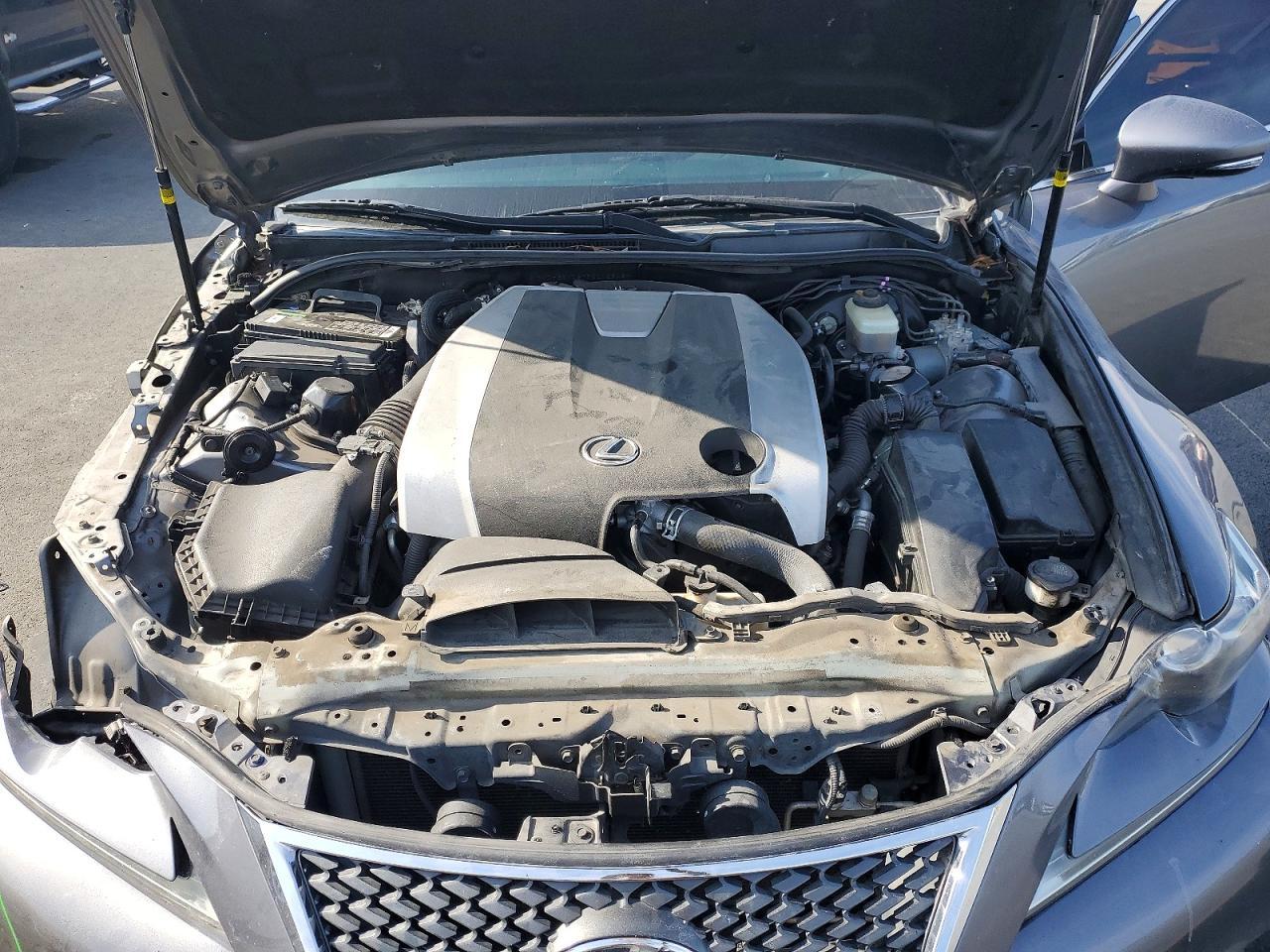 2015 LEXUS IS 350