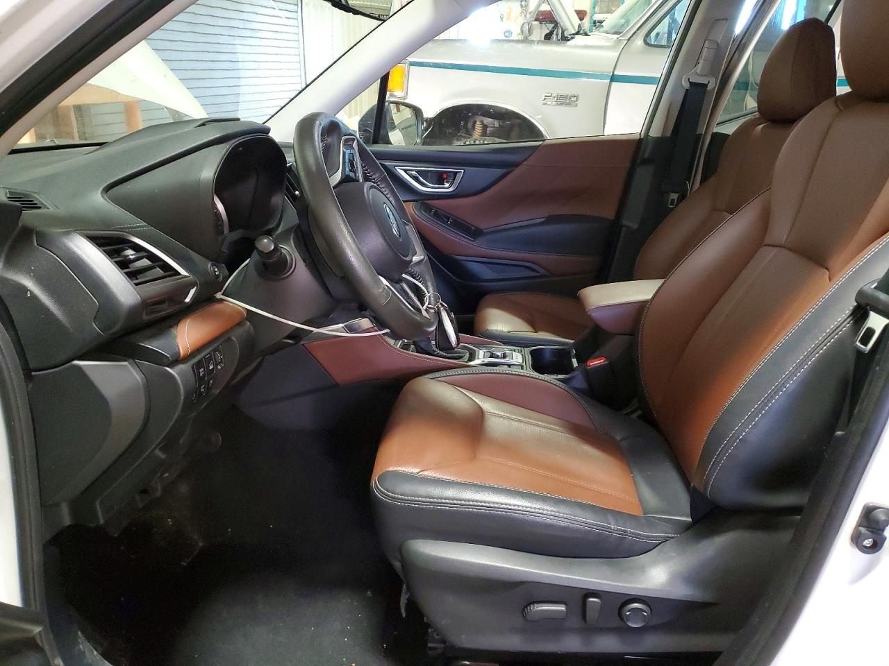 2024 SUBARU FORESTER