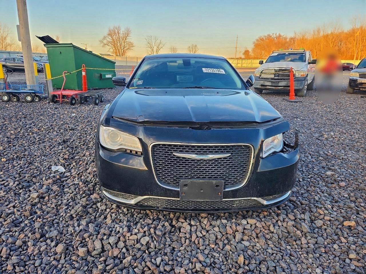 2015 CHRYSLER 300