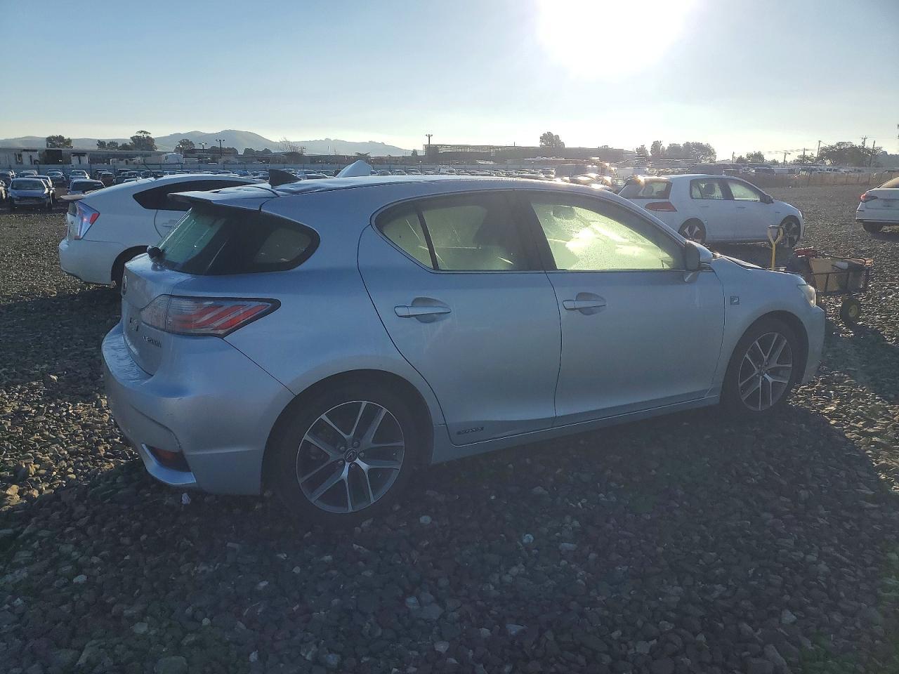 2016 LEXUS CT 200