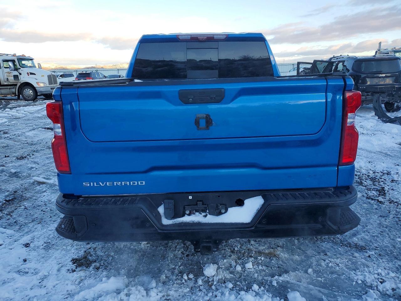 2022 CHEVROLET Silverado