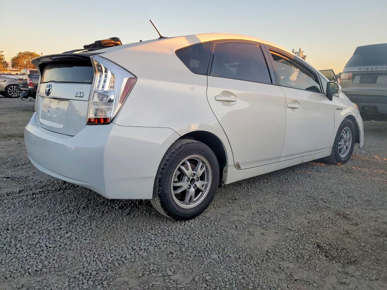 2011 TOYOTA PRIUS