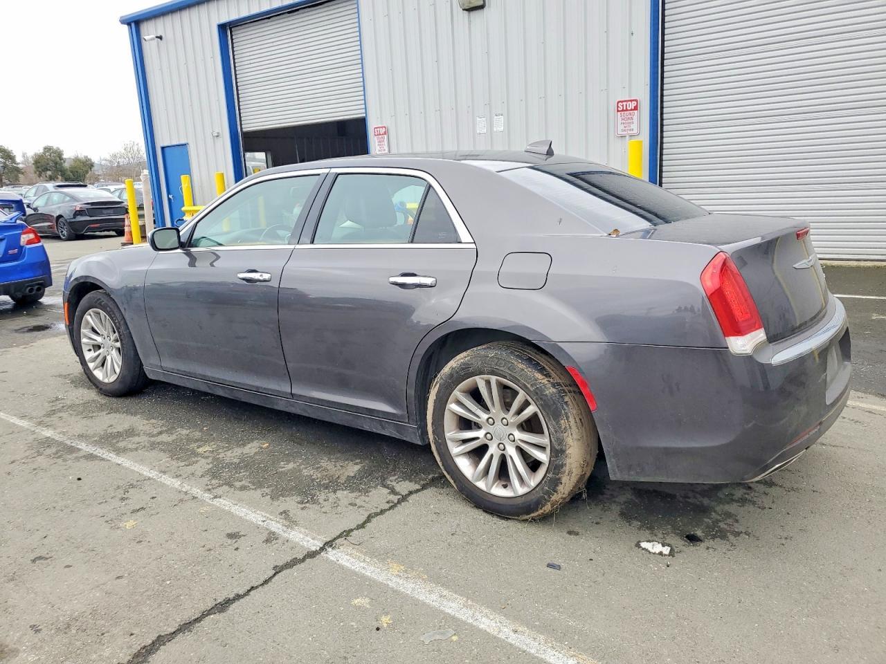 2016 CHRYSLER 300