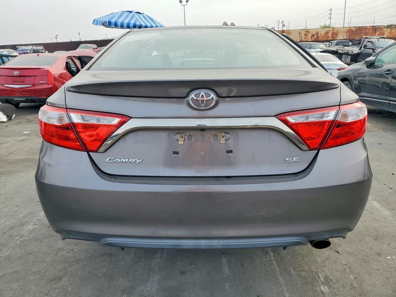 2017 TOYOTA CAMRY