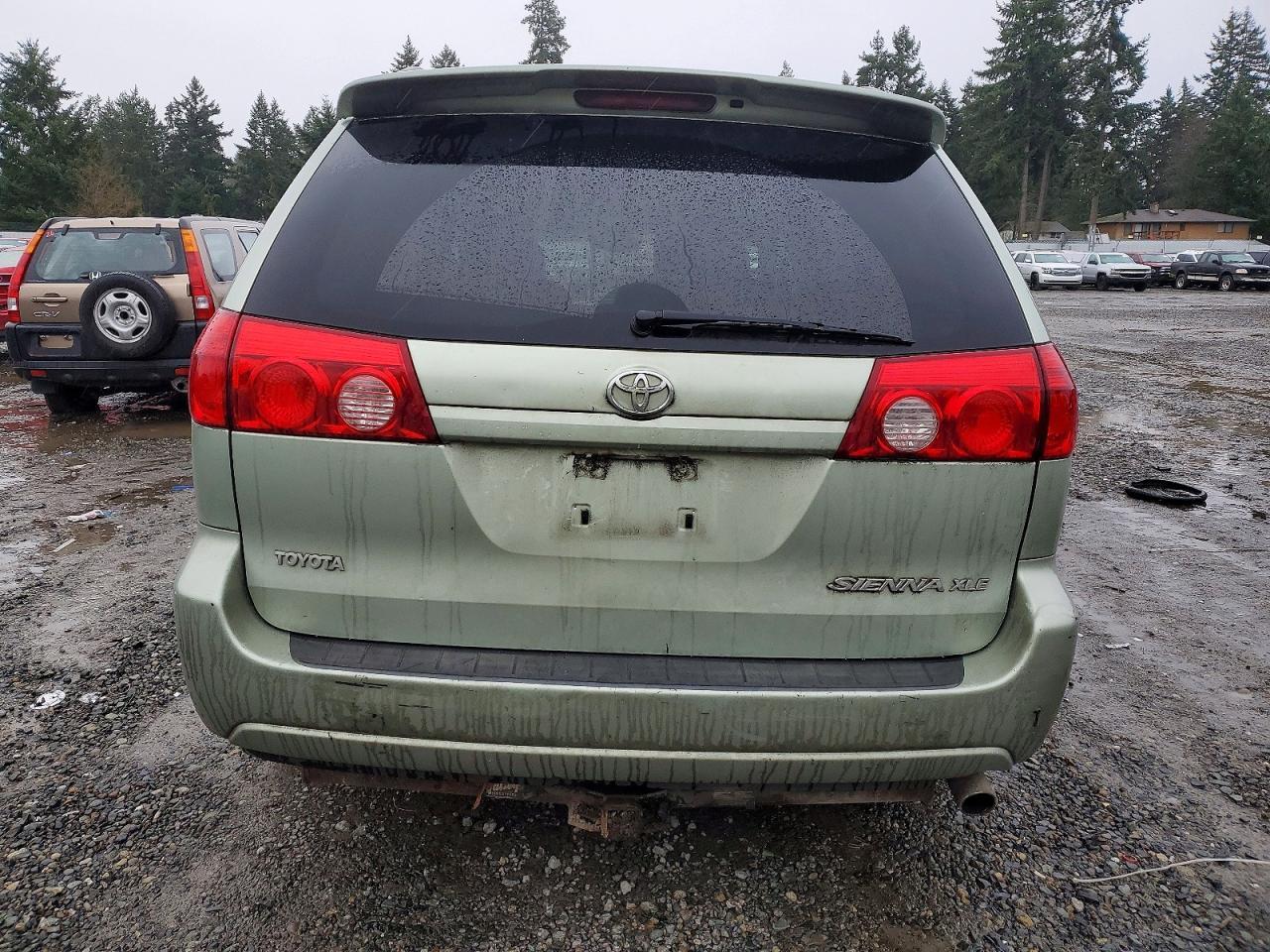 2006 TOYOTA SIENNA