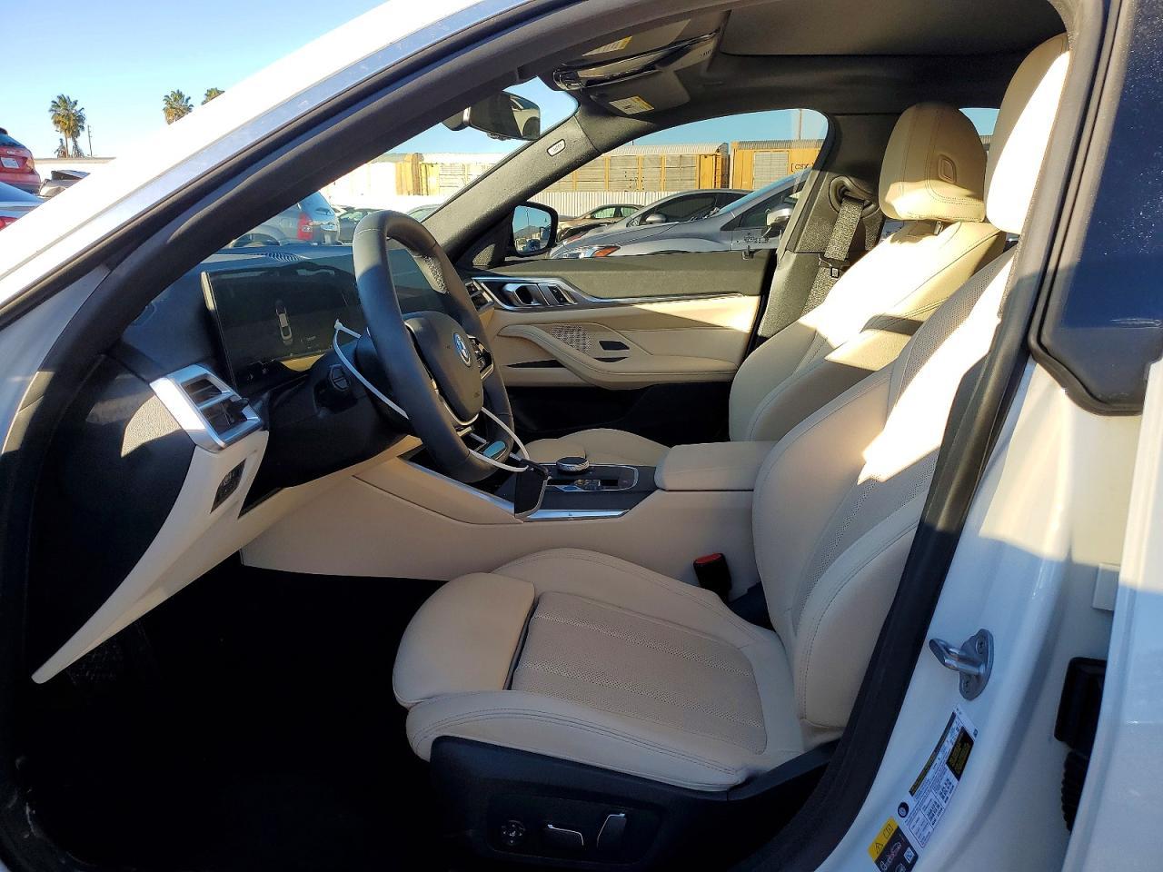 2025 BMW i4