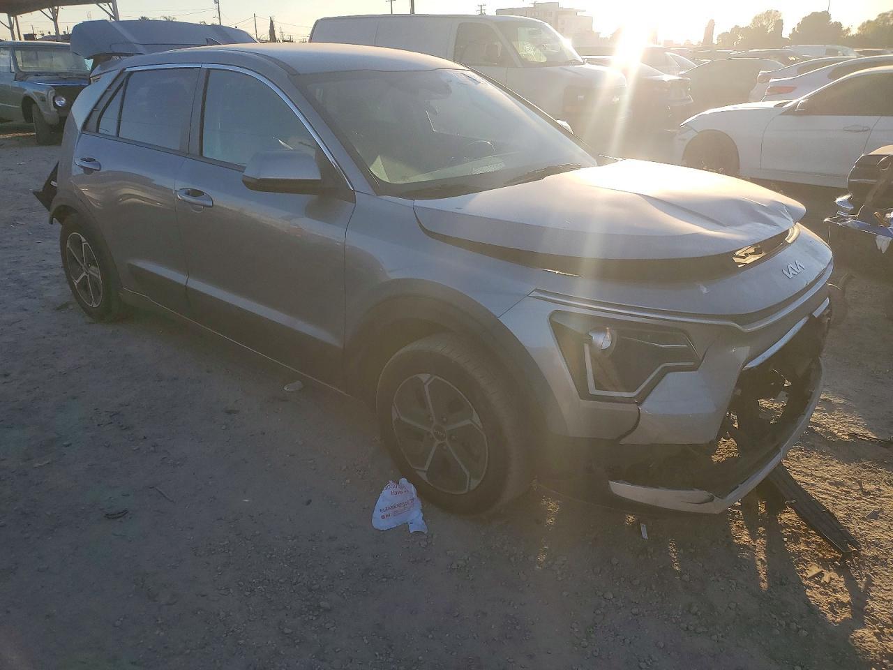 2023 KIA Niro