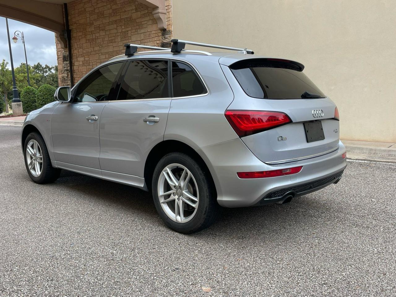 2015 AUDI Q5