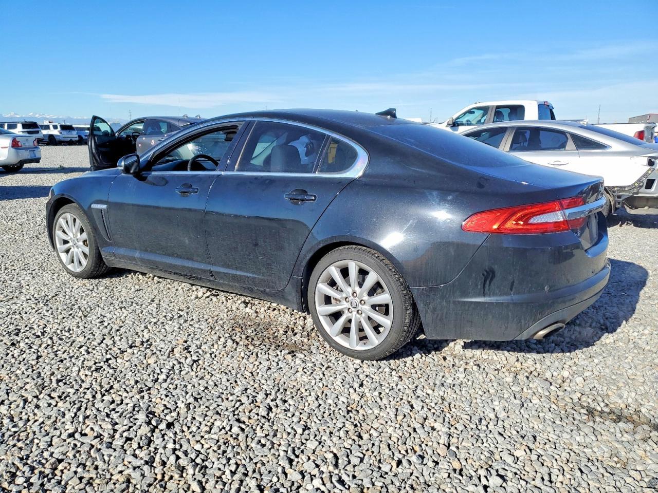 2013 JAGUAR XF